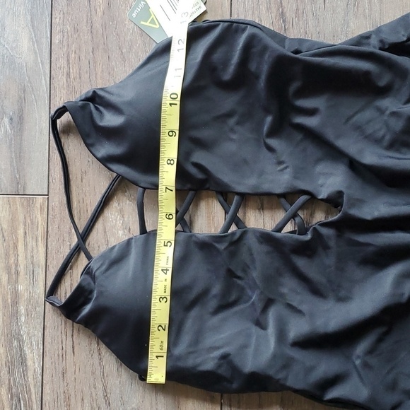 NWT Becca Rebecca By Virtue Womens Criss Cross Lattice One Piece Black Swim sz M - Picture 5 of 10